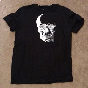 BRAND NEW CONVERSE T